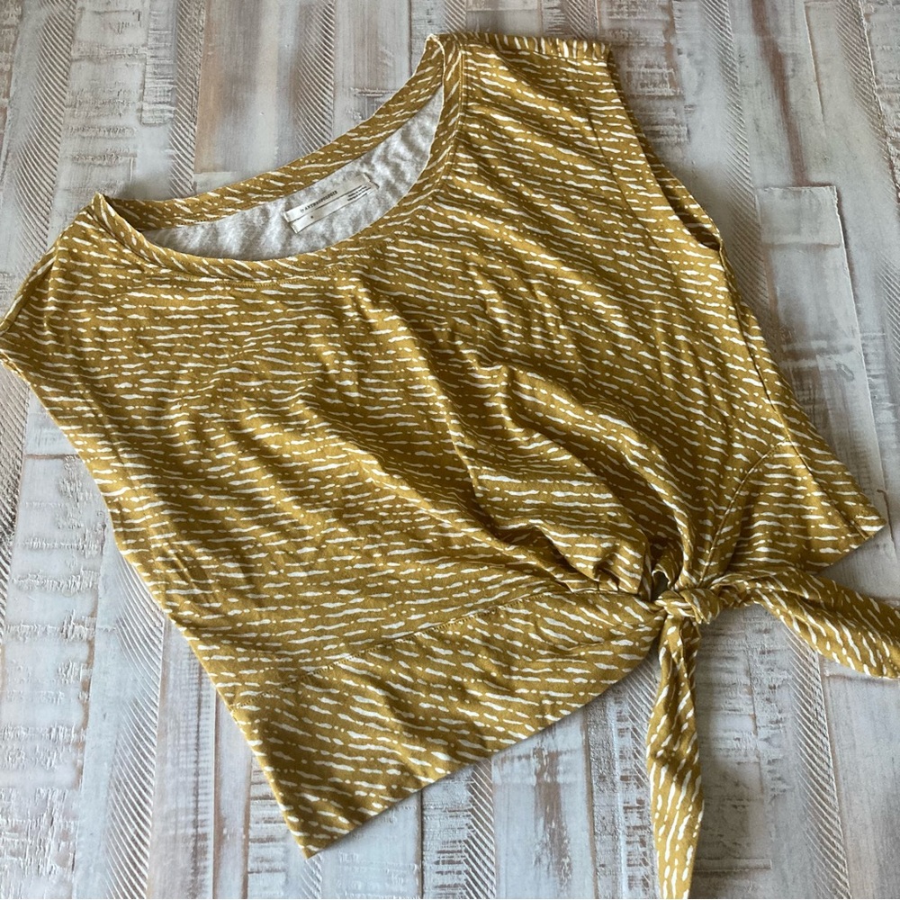 ANTHROPOLOGIE Front-Tie Muscle Shirt, Size M